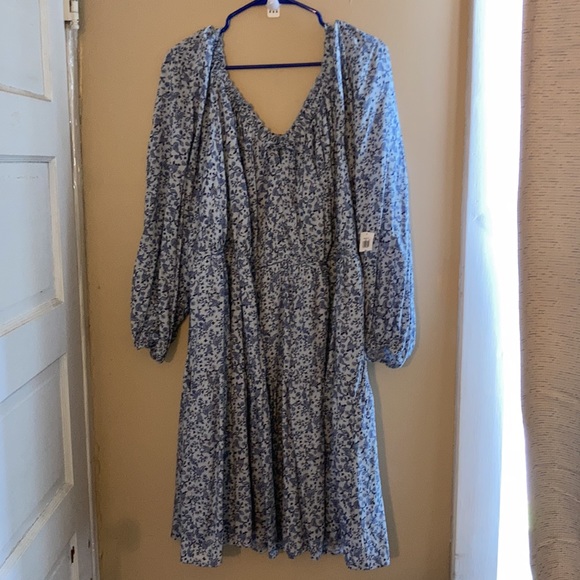 Blue Paisley Floral Print Dress - Picture 5 of 8